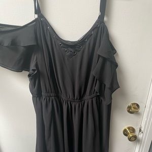 PLUS SIZE Torrid black off the shoulder dress